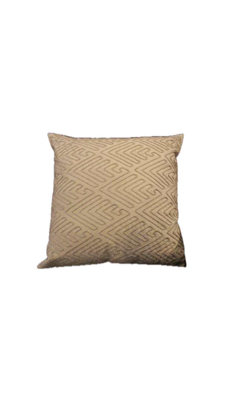 ALMOHADÓN VEL MAK OFF 52X52 C/APLIC CORDAO NATURAL COD. 156-02